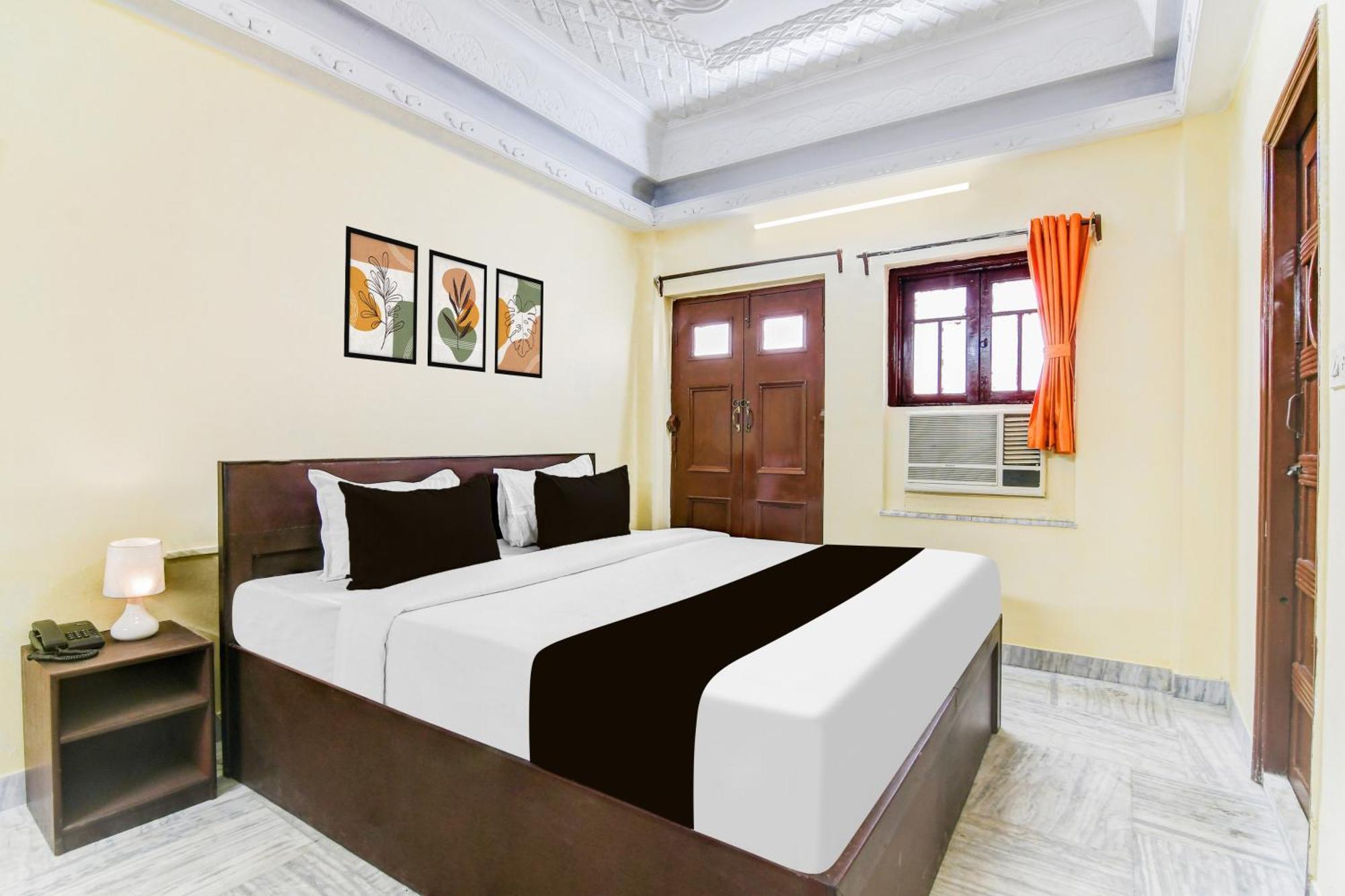 Super Hotel O Lenin Sarani Калькутта Экстерьер фото